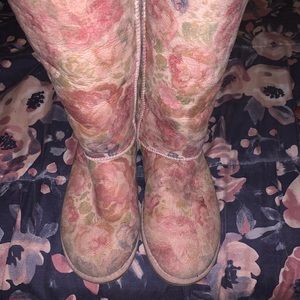 Special edition floral uggs